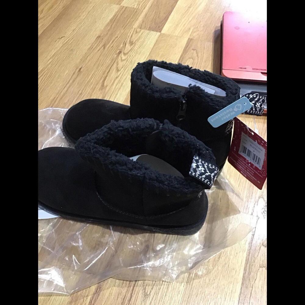 Muk luks essentials black bootie boots, new, hsn, 8, water resistant